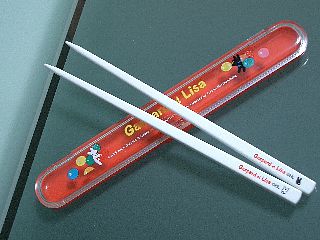 chopsticks of Gaspard et Lisa