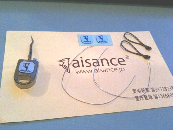 エザンス iPhoneストラップ 純チタン製・アダプター 糸の交換セット