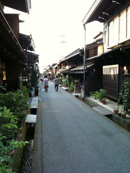 岐阜の飛騨高山へ 古い町並