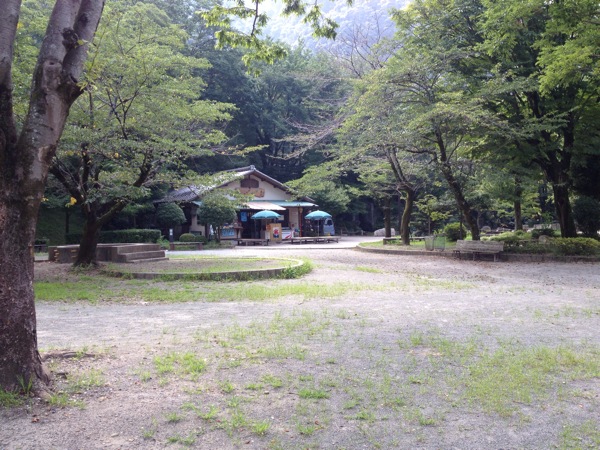 岐阜公園、金華山ロープウェー、リス村、岐阜城