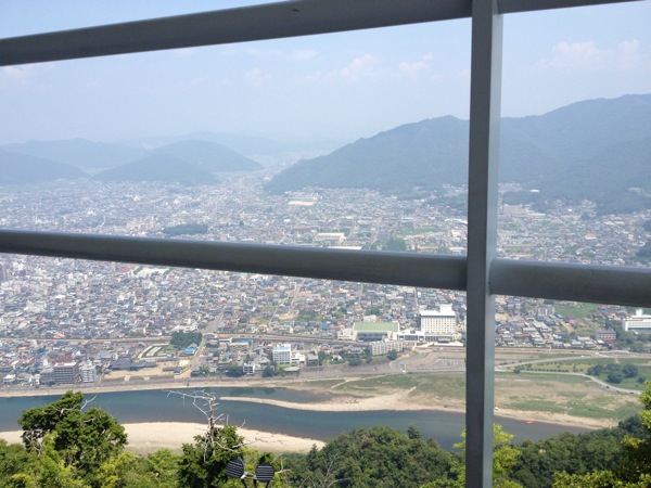 岐阜公園、金華山ロープウェー、リス村、岐阜城