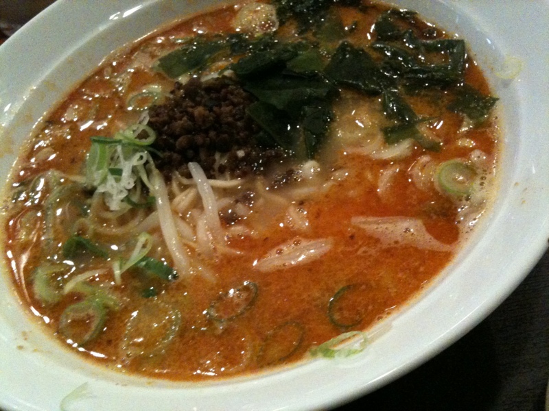 やさしい辛さの担々麺。 - Photo: やさしい辛さの担々麺。 - Photo:
