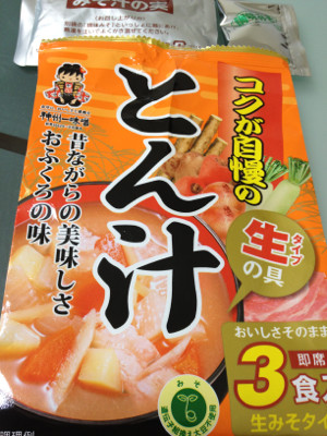 ちょーしょく。なかなかうまい。 - 宮坂醸造 神州一味噌 コクが自慢の とん汁 ちょーしょく。なかなかうまい。 - 宮坂醸造 神州一味噌 コクが自慢の とん汁