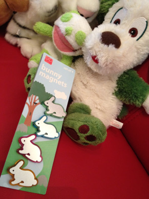 台湾製、ウサギのマグネット。 - DECOR CRAFT DCI PRODUCT item# 14857 bunny magnets 台湾製、ウサギのマグネット。 - DECOR CRAFT DCI PRODUCT item# 14857 bunny magnets