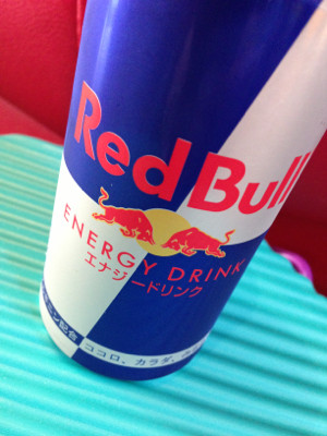 つばさをいただきます(-人-) - RedBull 185ml つばさをいただきます(-人-) - RedBull 185ml
