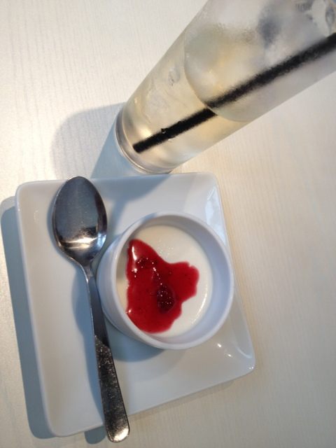 デザートうまー(・∀・) デザートうまー(・∀・)