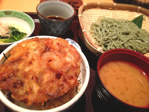 本格串焼とへぎそば 濱匠 名駅別邸にて。 本格串焼とへぎそば 濱匠 名駅別邸にて。