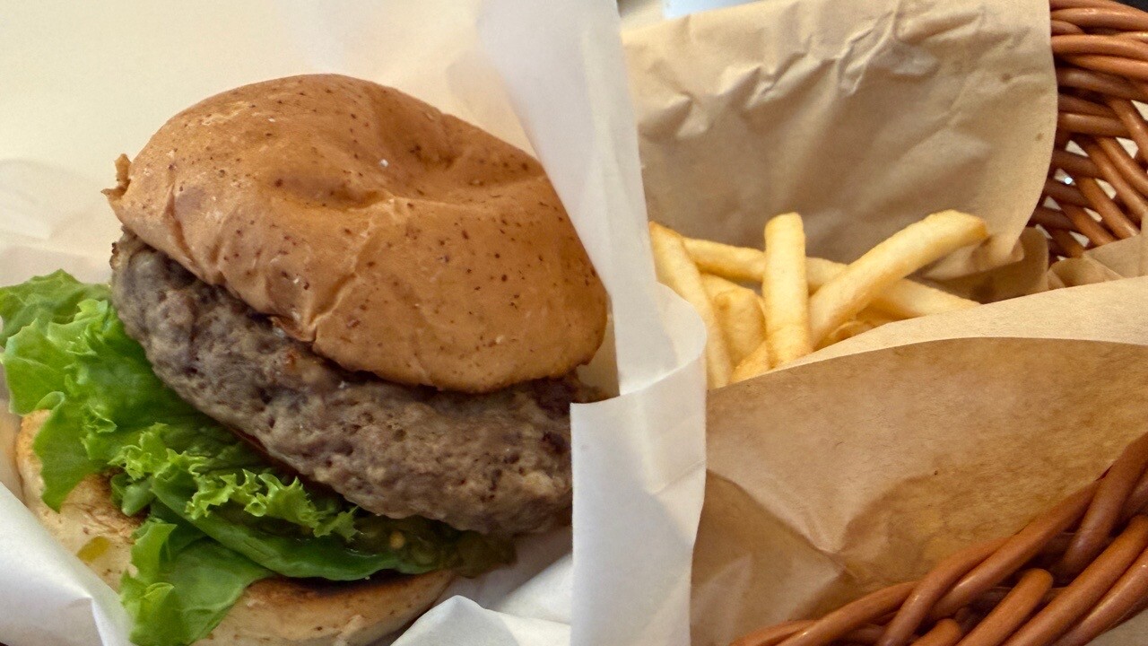 ハンバーガー #checkin I'm at 珈琲元年 春日井高山店