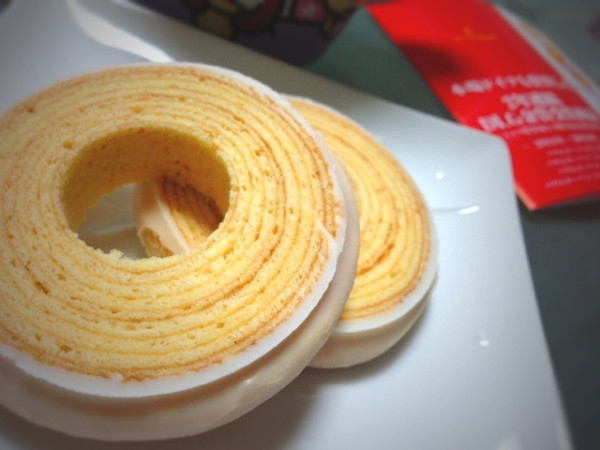 スライスして食べるmgmg / JUCHHEIM DIE MEISTER Baumkuchen Turm ユーハイム バームクーヘン トゥルム スライスして食べるmgmg / JUCHHEIM DIE MEISTER Baumkuchen Turm ユーハイム バームクーヘン トゥルム