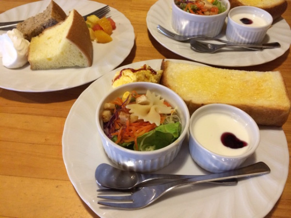 朝食、モーニングサービス at 珈琲処 あさぎ 朝食、モーニングサービス at 珈琲処 あさぎ