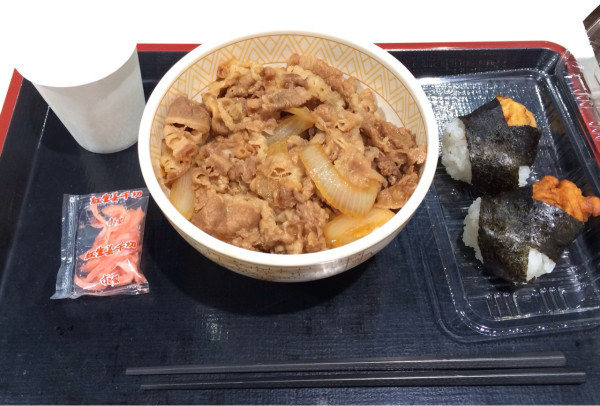すき家 牛丼 並盛 280円 with 天むす 190円 すき家 牛丼 並盛 280円 with 天むす 190円