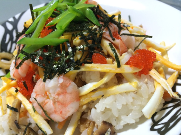 Chirashi-zushi! Chirashi-zushi!