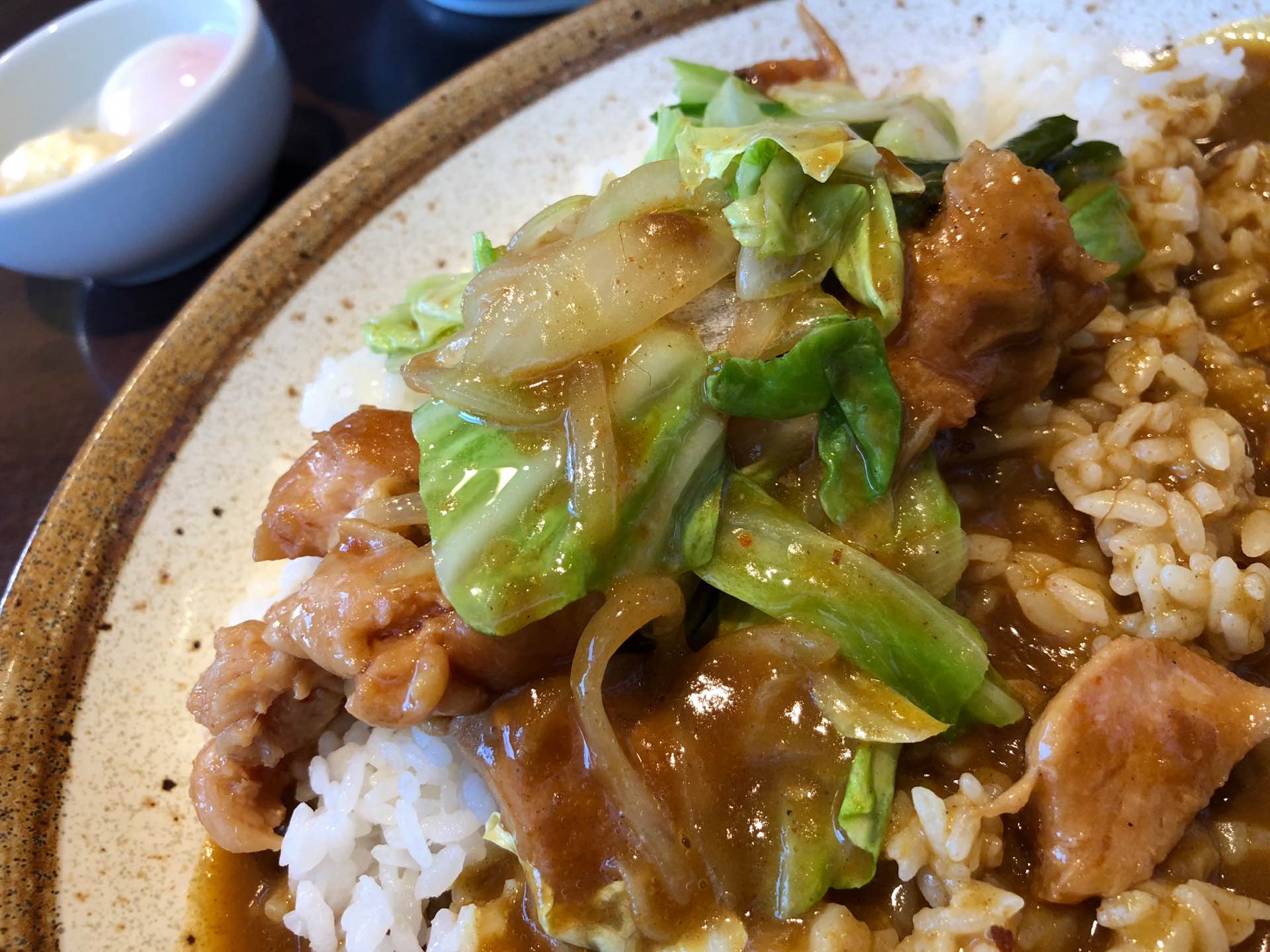 CoCo壱番屋 地域限定メニュー 岐阜県 郷土料理 鶏ちゃんカレー 七味唐辛子付き (゚д゚)ウマー CoCo壱番屋 地域限定メニュー 岐阜県 郷土料理 鶏ちゃんカレー 七味唐辛子付き (゚д゚)ウマー