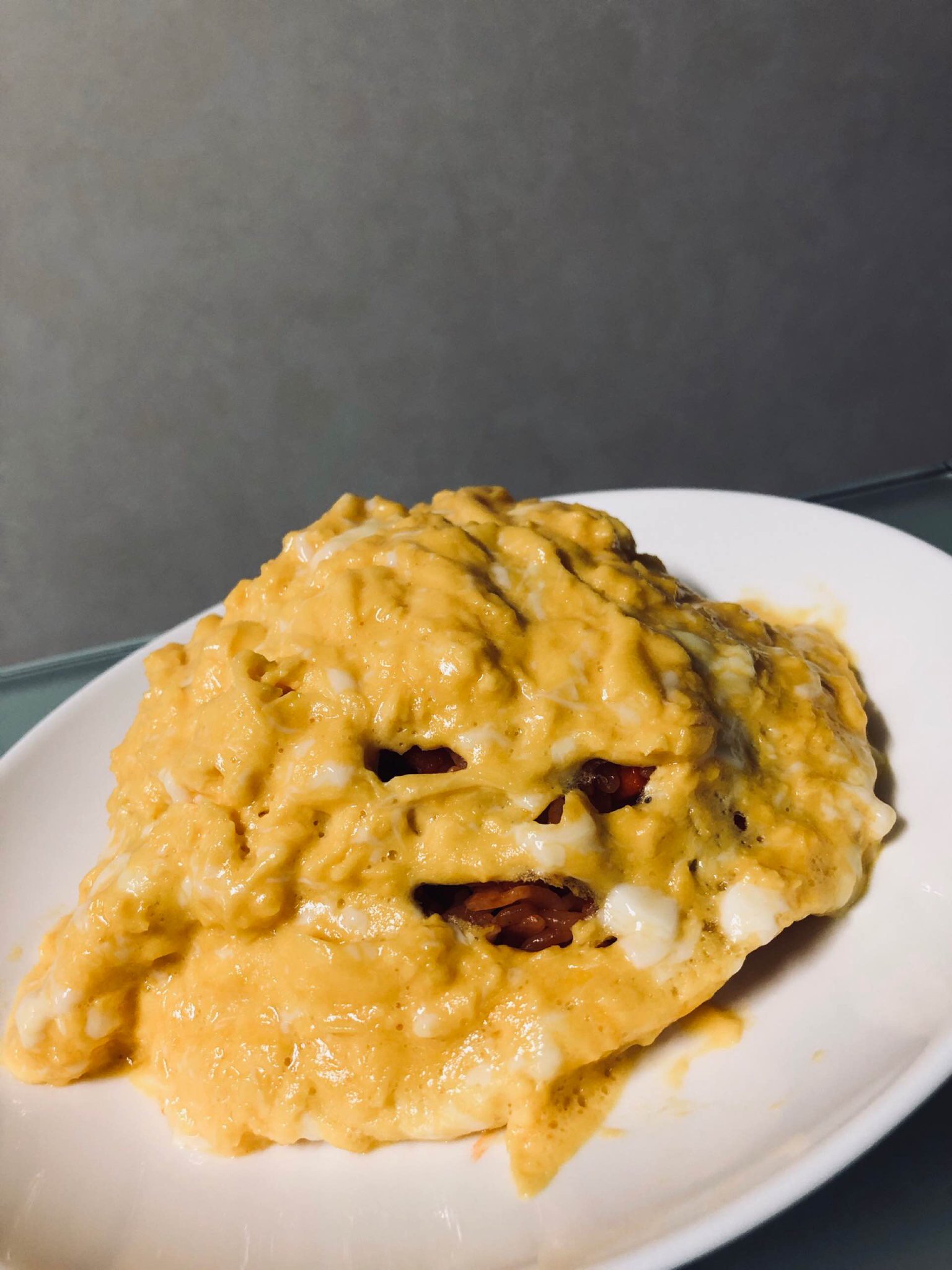 モンスターっぽくなったオムライス モンスターっぽくなったオムライス