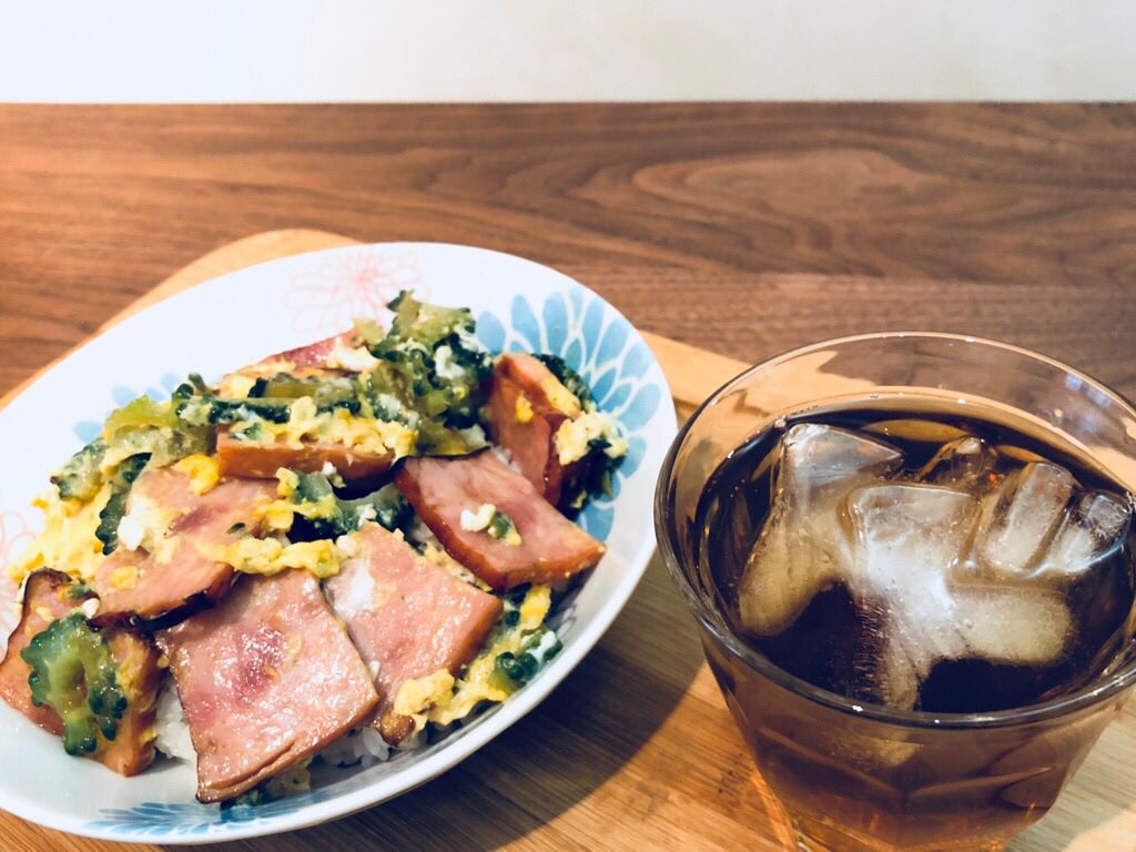 お昼ごはんにゴーヤチャンプル風丼 お昼ごはんにゴーヤチャンプル風丼