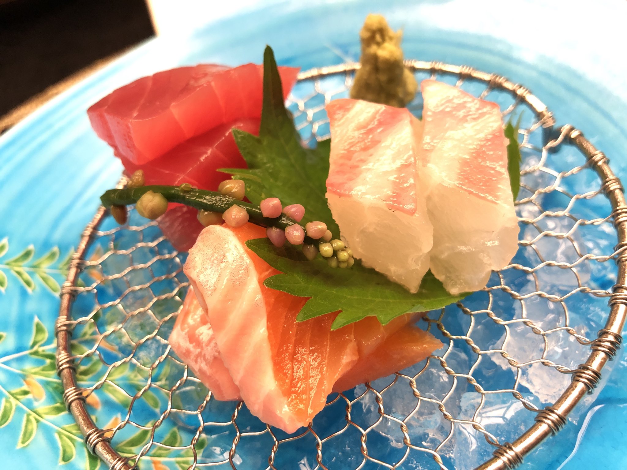 滋賀県 醒ヶ井 虹鱒、鯛、鮪。 滋賀県 醒ヶ井 虹鱒、鯛、鮪。