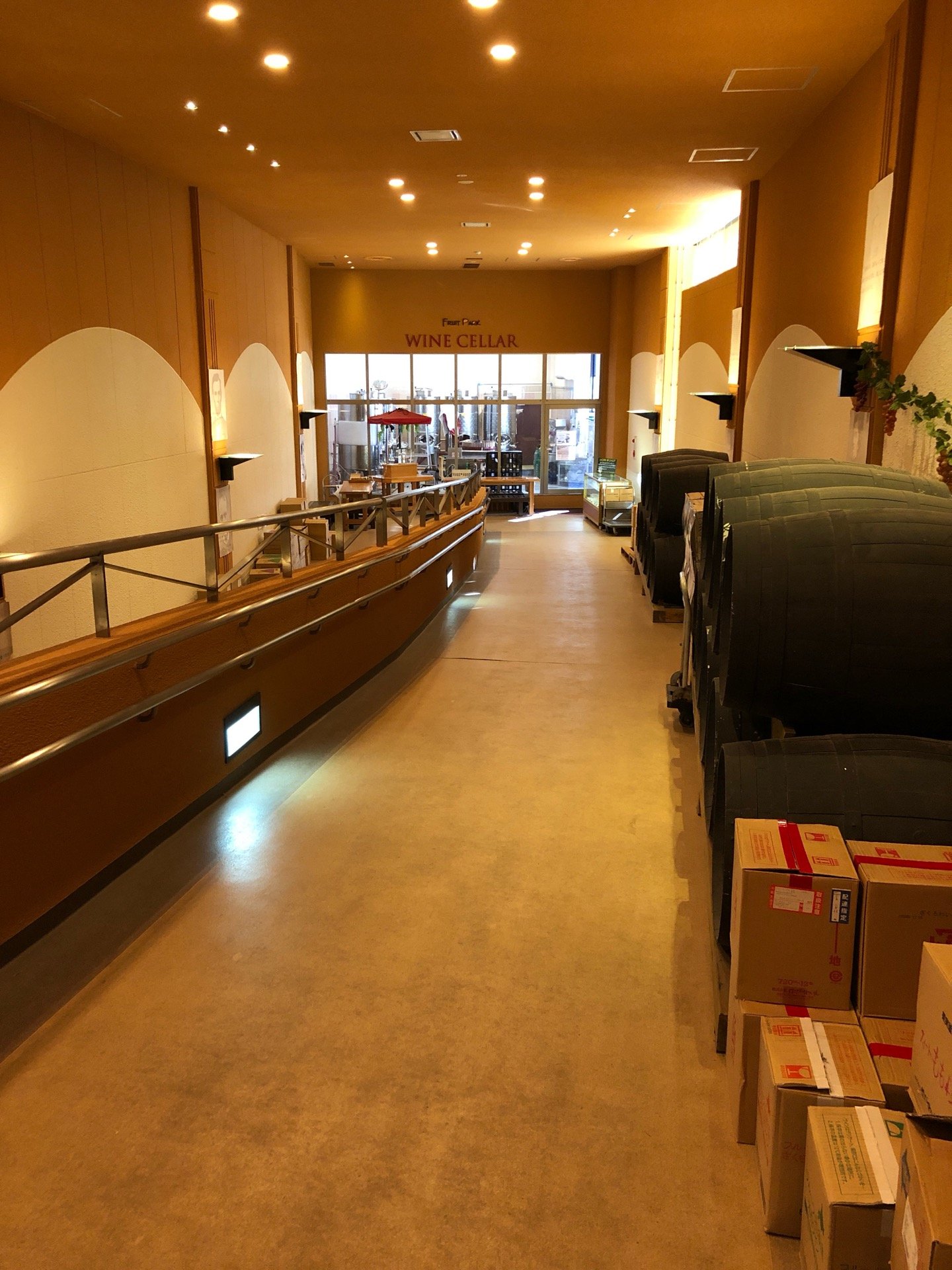 ワイン名言集とか、自家製ジャーキーとか、試飲とか。 (@ トロピカルワインカーヴ) ワイン名言集とか、自家製ジャーキーとか、試飲とか。 (@ トロピカルワインカーヴ)