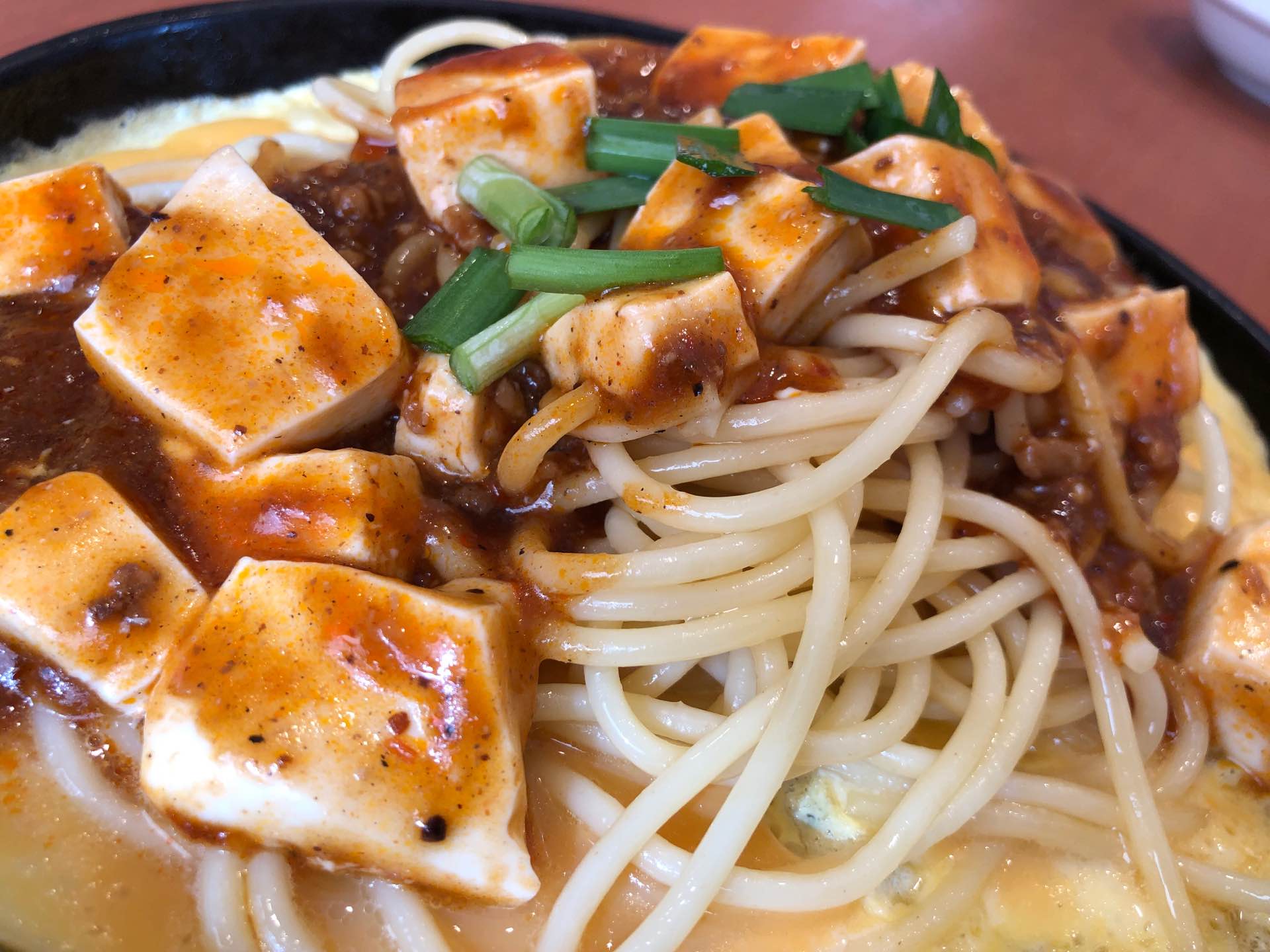パスタ・デ・ココ 鉄板 麻婆あんかけスパ けっこう辛くて(゚д゚)ウマー パスタ・デ・ココ 鉄板 麻婆あんかけスパ けっこう辛くて(゚д゚)ウマー