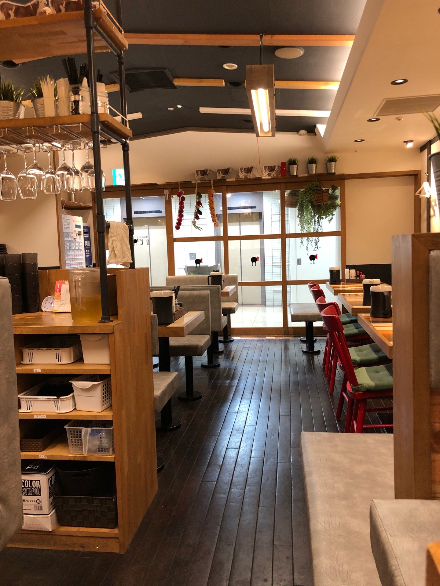 地下にあるローストビーフのお店 (@ ロビコネ 名駅店 in 名古屋市中村区, 愛知県) 地下にあるローストビーフのお店 (@ ロビコネ 名駅店 in 名古屋市中村区, 愛知県)