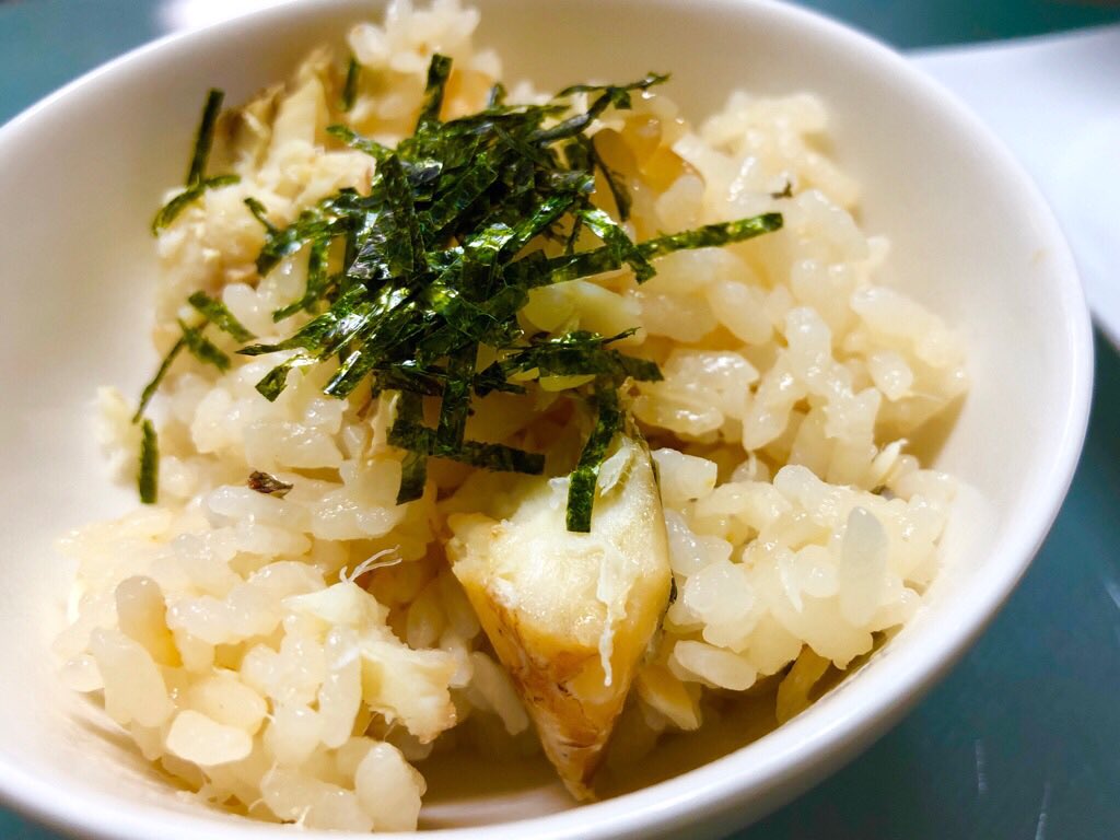 伊勢せきや あそらの茶屋 天然真鯛 めで鯛ごはんの素で炊いた (゚д゚)ウマー 伊勢せきや あそらの茶屋 天然真鯛 めで鯛ごはんの素で炊いた (゚д゚)ウマー