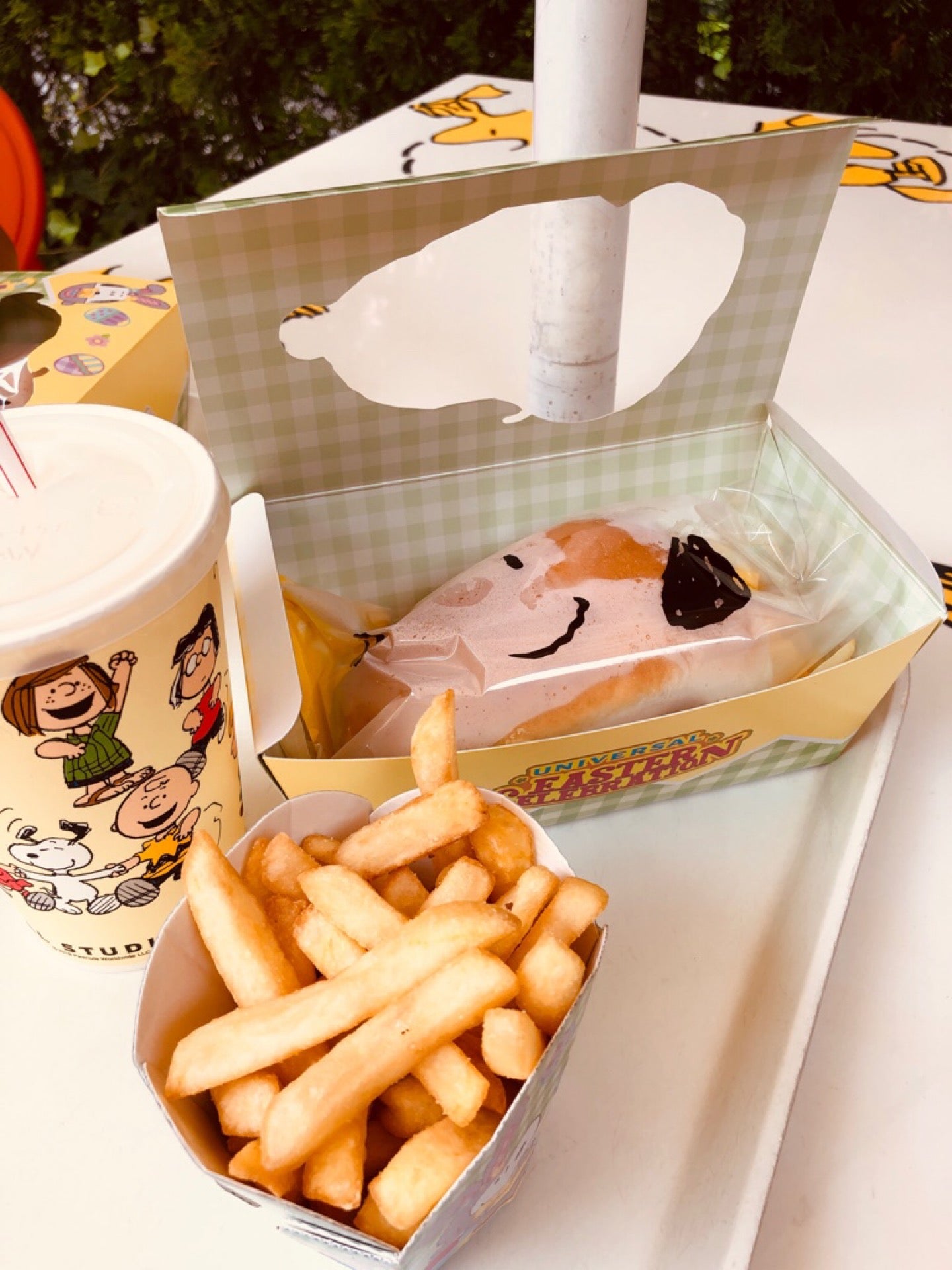 エビカツ(゚д゚)ウマー キューピーpresentsだけどケチャップはカゴメだった。 (@ スヌーピー・バックロット・カフェ in 大阪市, 大阪府) エビカツ(゚д゚)ウマー キューピーpresentsだけどケチャップはカゴメだった。 (@ スヌーピー・バックロット・カフェ in 大阪市, 大阪府)