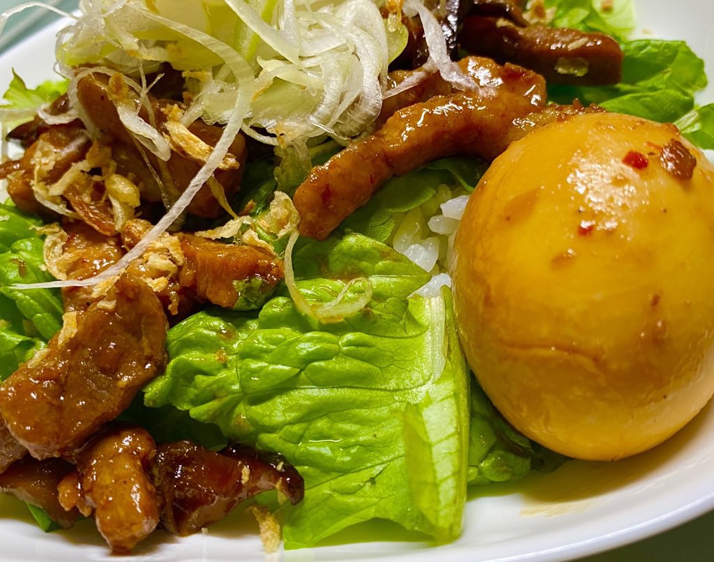 魯肉飯 (゚д゚)ウマー 魯肉飯 (゚д゚)ウマー