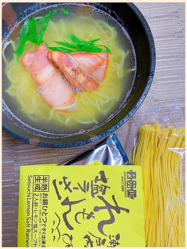 瀬戸内麺工房なか川 瀬戸内産レモン塩ラーメン (゚д゚)ウマー 🍋🧂🍜 瀬戸内麺工房なか川 瀬戸内産レモン塩ラーメン (゚д゚)ウマー 🍋🧂🍜