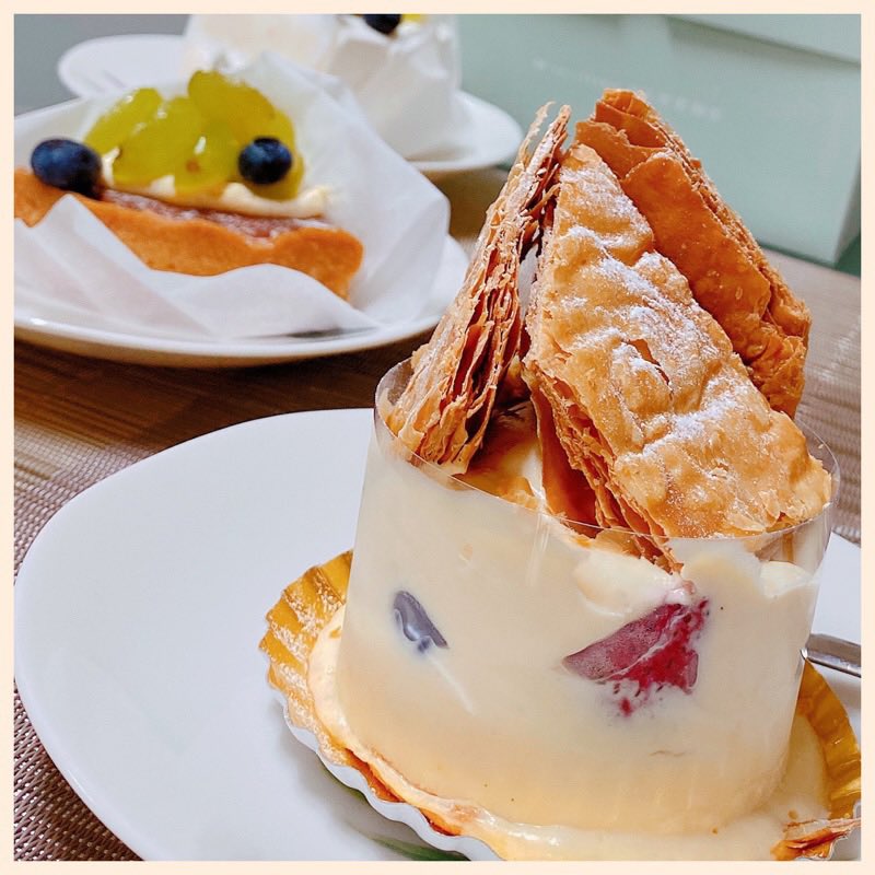 ケーキ(*゚~゚*)モグ モグ ケーキ(*゚~゚*)モグ モグ