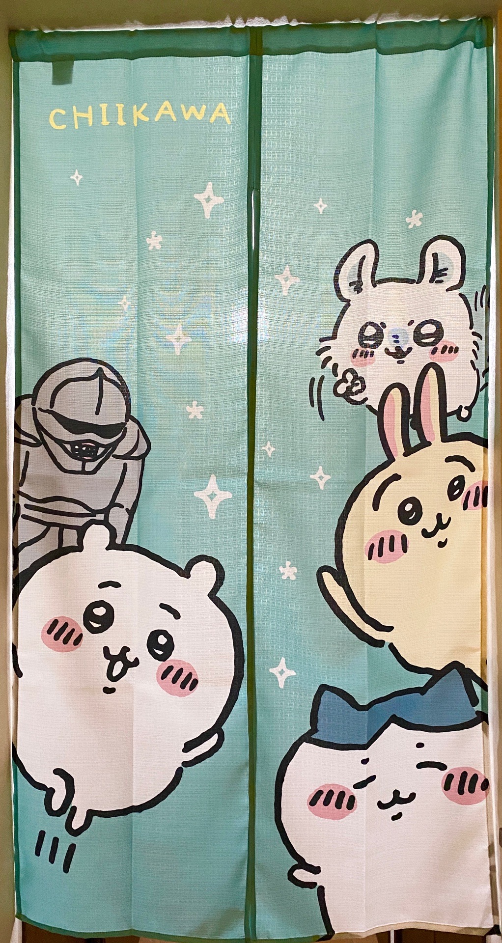 ちいかわ のれん ヨロイさんとモモンガもいる ちいかわ のれん ヨロイさんとモモンガもいる