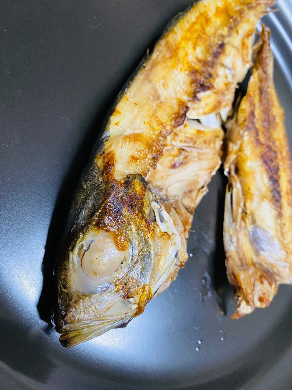 久々に焼魚。アジの開き。 久々に焼魚。アジの開き。