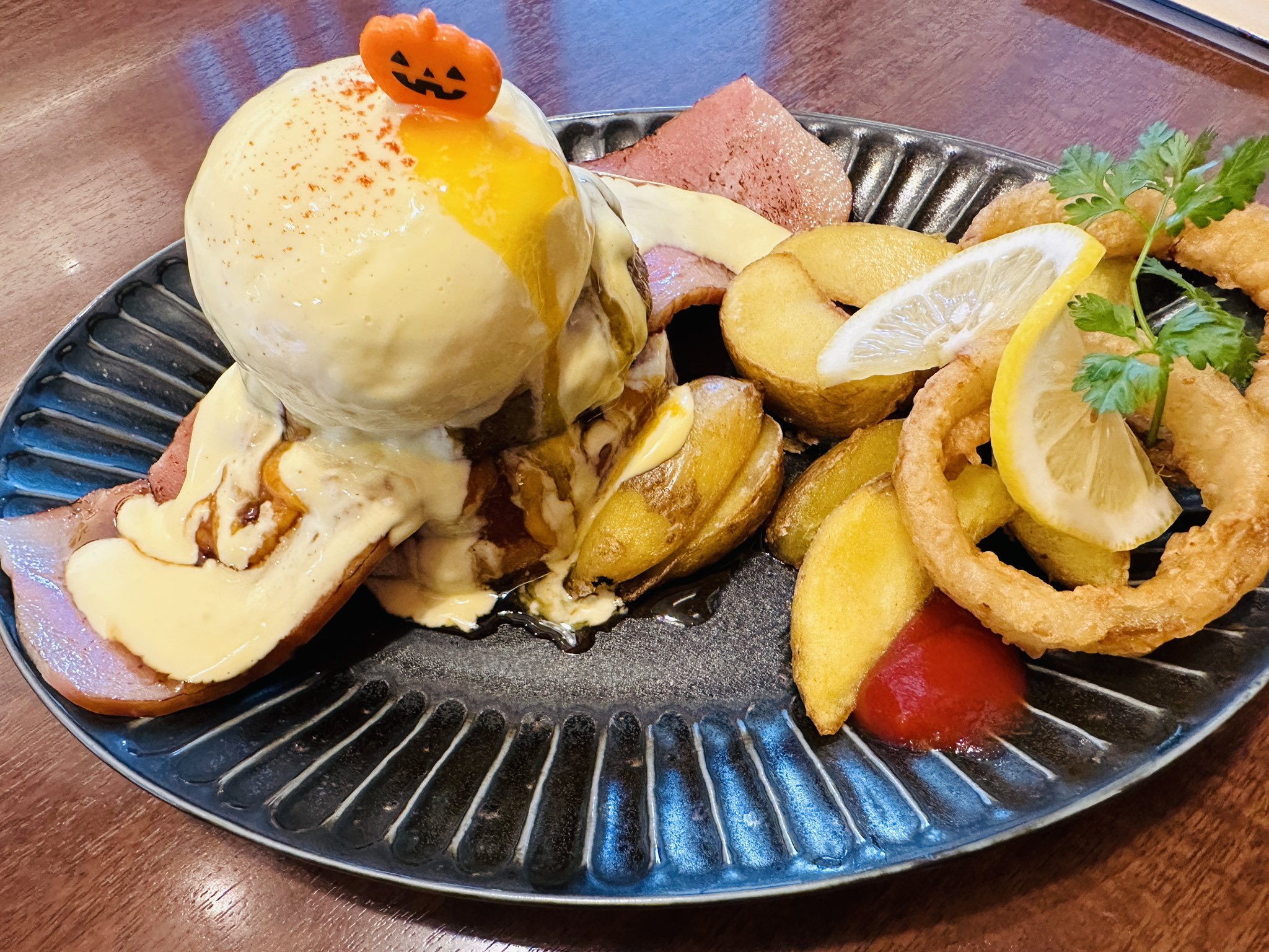 NewYorkベーコンチーズバーグ at New York Kitchen ARAI NewYorkベーコンチーズバーグ at New York Kitchen ARAI