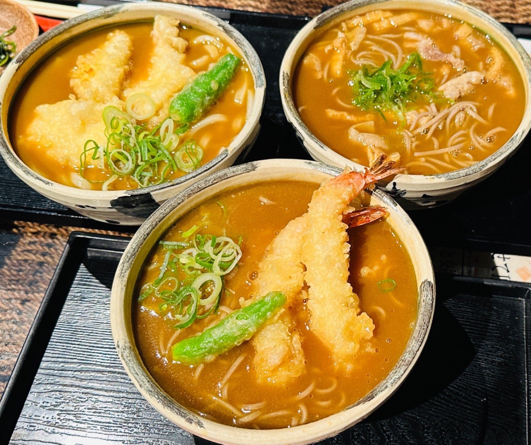 鶏天カレーうどん、鶏南蛮カレーそば、海老天カレーそば。 (@ そばと和食 麦福 in 西春日井郡豊山町, 愛知県) 鶏天カレーうどん、鶏南蛮カレーそば、海老天カレーそば。 (@ そばと和食 麦福 in 西春日井郡豊山町, 愛知県)