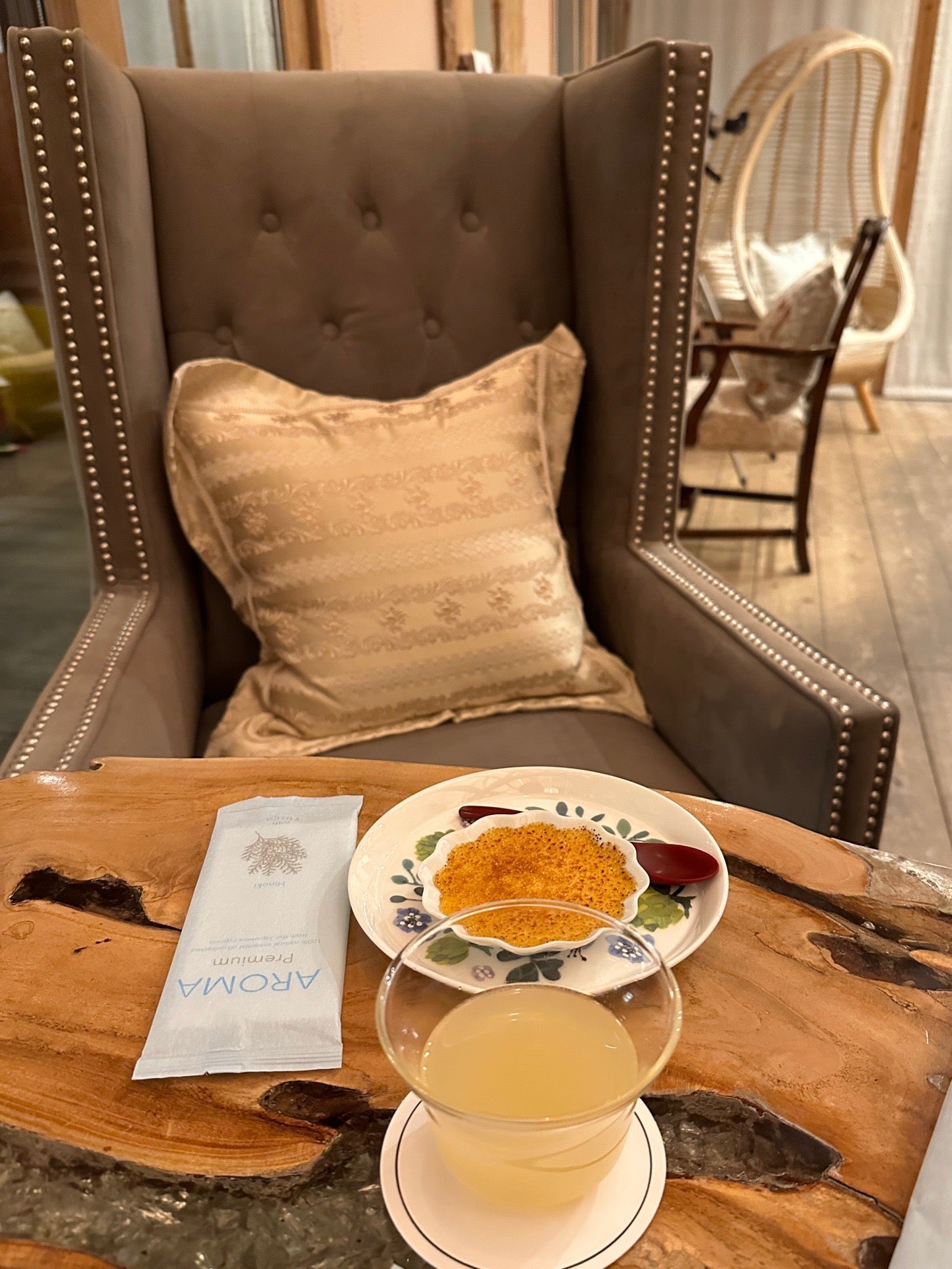 グランシャリオ北斗七星135° キタ━━━(゚∀゚)━━━!! ウェルカムドリンクとスイーツ (@ GRAND CHARIOT in 淡路市, 兵庫県) グランシャリオ北斗七星135° キタ━━━(゚∀゚)━━━!! ウェルカムドリンクとスイーツ (@ GRAND CHARIOT in 淡路市, 兵庫県)