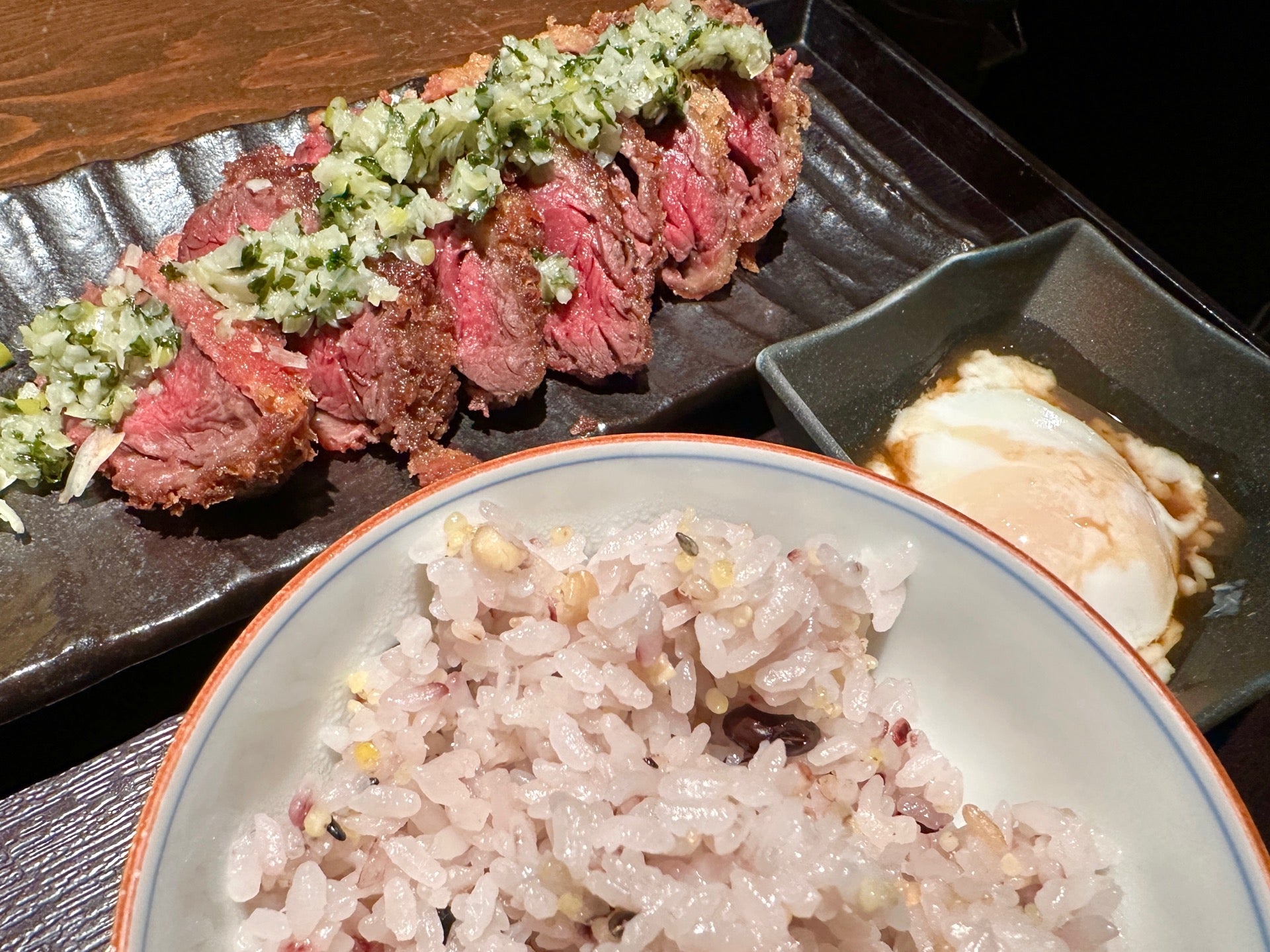さがりカツ御膳 (゚д゚)ウマー (@ 赤坂 金舌 in 港区, 東京都) さがりカツ御膳 (゚д゚)ウマー (@ 赤坂 金舌 in 港区, 東京都)