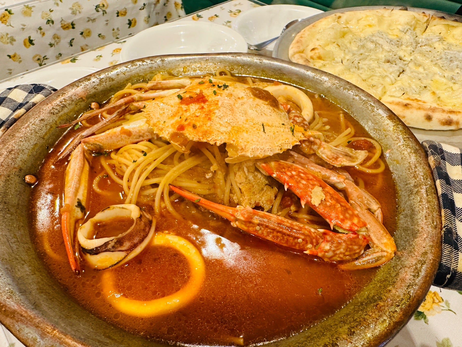 渡り蟹の海のスープ仕立てパスタ (@ キャナリィ・ロウ 岩倉店 in 岩倉市, 愛知県) 渡り蟹の海のスープ仕立てパスタ (@ キャナリィ・ロウ 岩倉店 in 岩倉市, 愛知県)