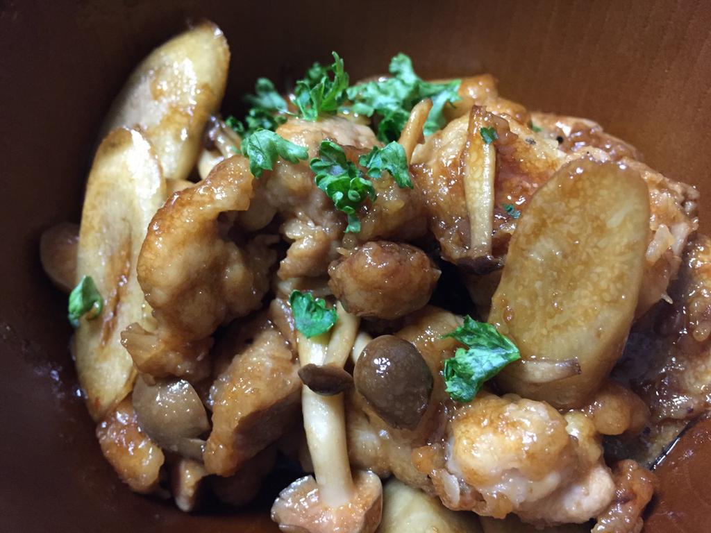 鶏肉と牛蒡。 鶏肉と牛蒡。
