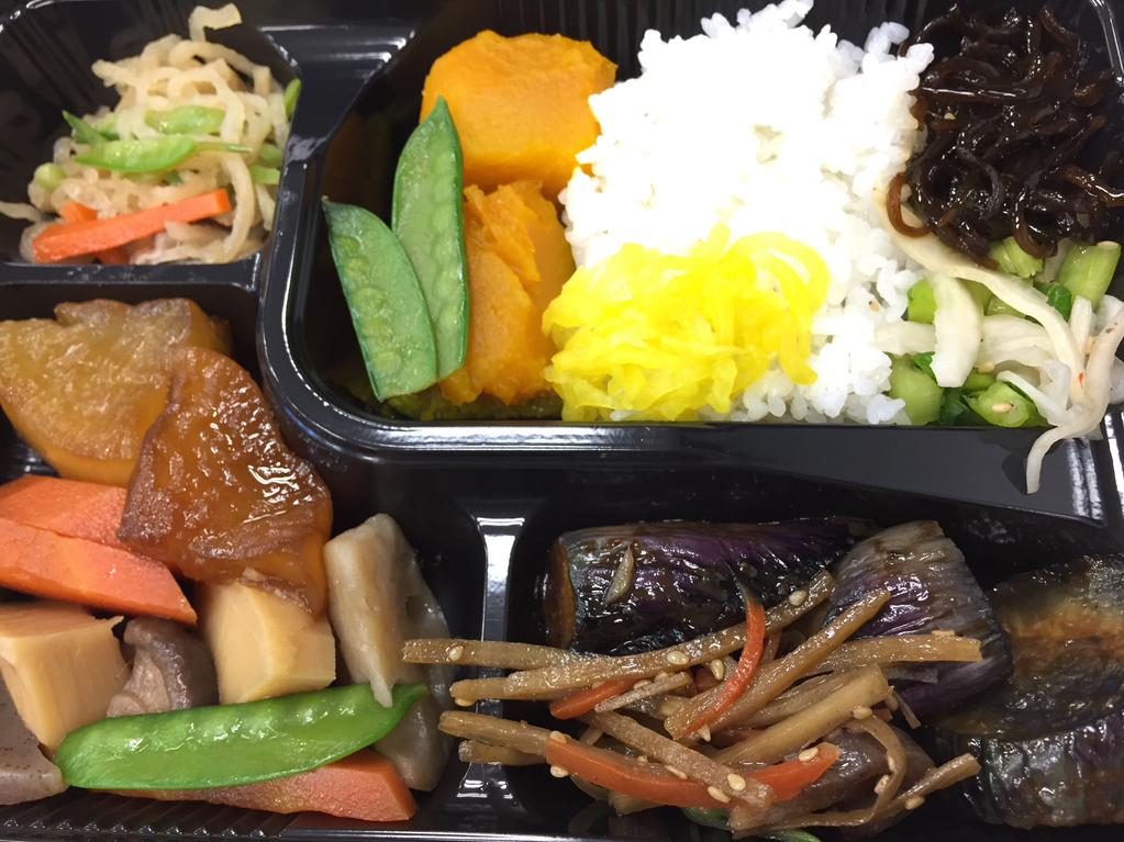 バイキング弁当521円。 (@ お惣菜 海菜 in Nagoya, 愛知県) バイキング弁当521円。 (@ お惣菜 海菜 in Nagoya, 愛知県)