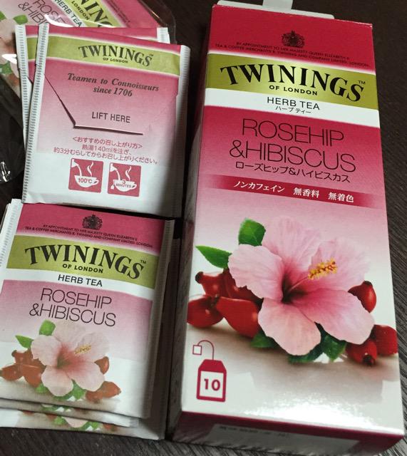 TWININGS HERB TEA ROSEHIP & HIBISCUS トワイニング ローズヒップ&ハイビスカスティー ティーバッグ (2.5g×10P)×4箱 TWININGS HERB TEA ROSEHIP & HIBISCUS トワイニング ローズヒップ&ハイビスカスティー ティーバッグ (2.5g×10P)×4箱