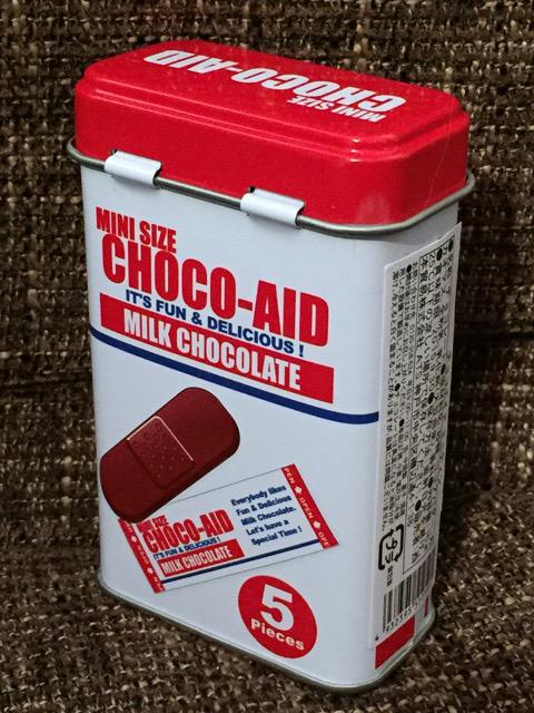 チョコエイド ミニティン 絆創膏のようなミルクチョコレート。 チョコエイド ミニティン 絆創膏のようなミルクチョコレート。