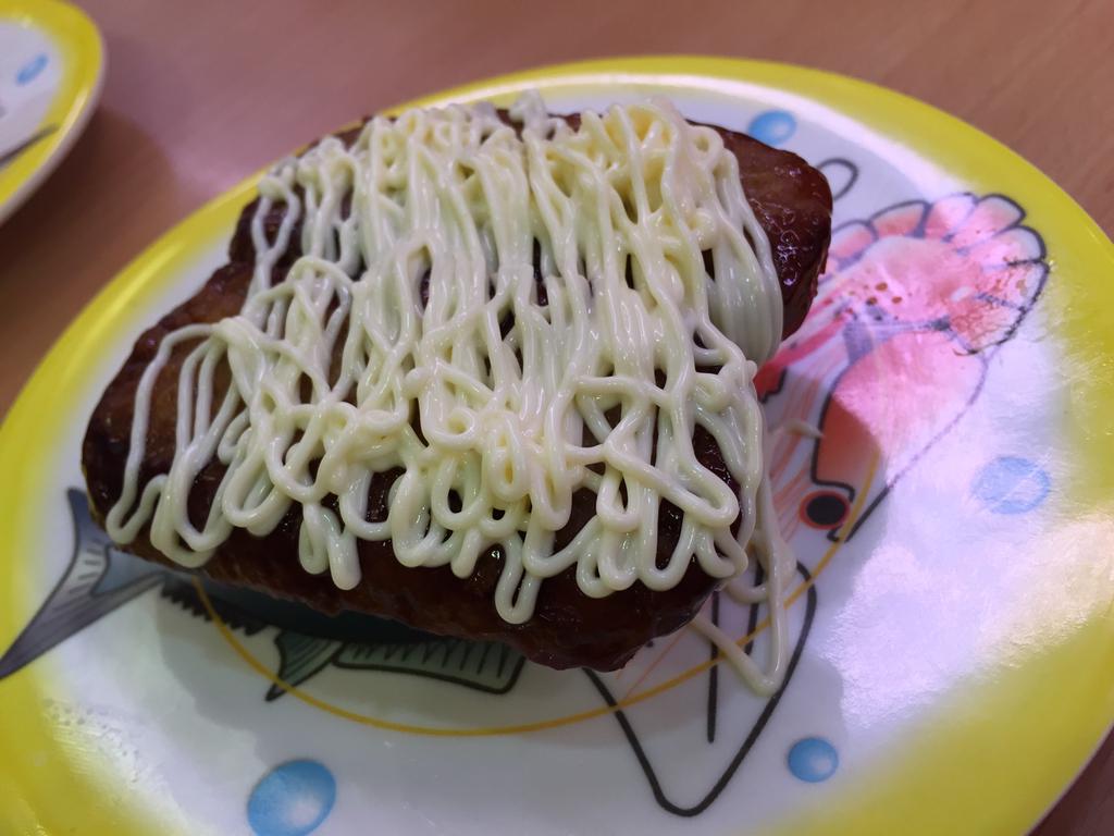 さっきのはハンバーグの上にマヨネーズがちょっと乗ってるだけだったのに(´Д` ) (@ かっぱ寿司 小牧店 in 小牧市, 愛知県) さっきのはハンバーグの上にマヨネーズがちょっと乗ってるだけだったのに(´Д` ) (@ かっぱ寿司 小牧店 in 小牧市, 愛知県)