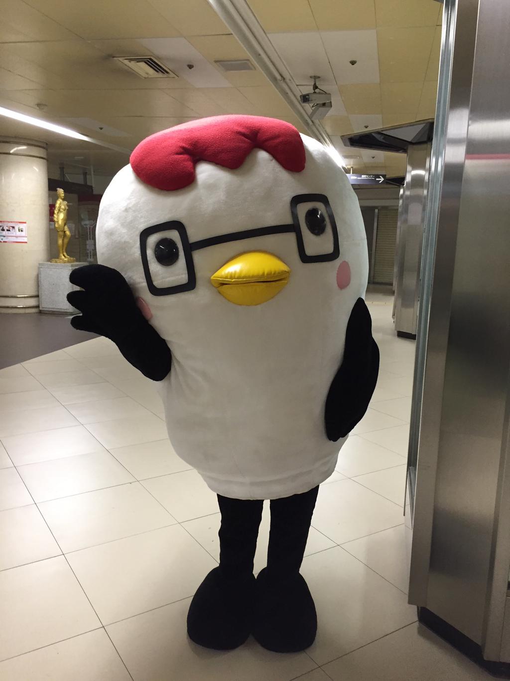「ほけんの窓口」のキャラクターがビラ配りしてた。2/20(金)、ユニモール国際センター駅側にリニューアルオープン。 (@ ユニモール (Unimall) in Nagoya, 愛知県) 「ほけんの窓口」のキャラクターがビラ配りしてた。2/20(金)、ユニモール国際センター駅側にリニューアルオープン。 (@ ユニモール (Unimall) in Nagoya, 愛知県)