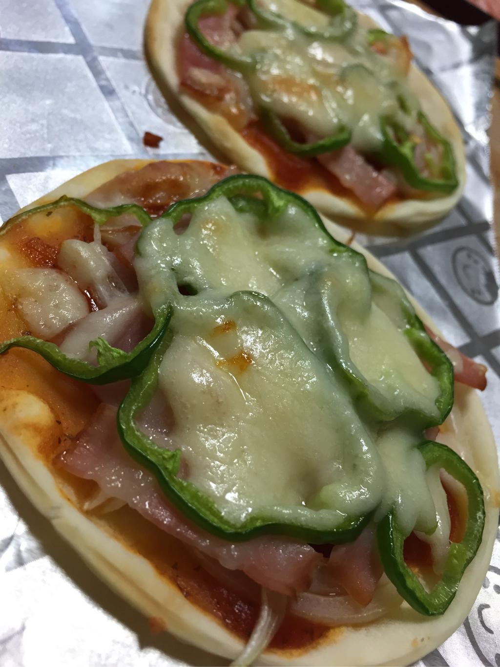 ピザ焼けた\(^o^)/ ピザ焼けた\(^o^)/