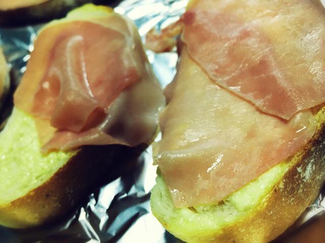 ちょーしょく。マヨハムパン (゚д゚)ウマー ちょーしょく。マヨハムパン (゚д゚)ウマー