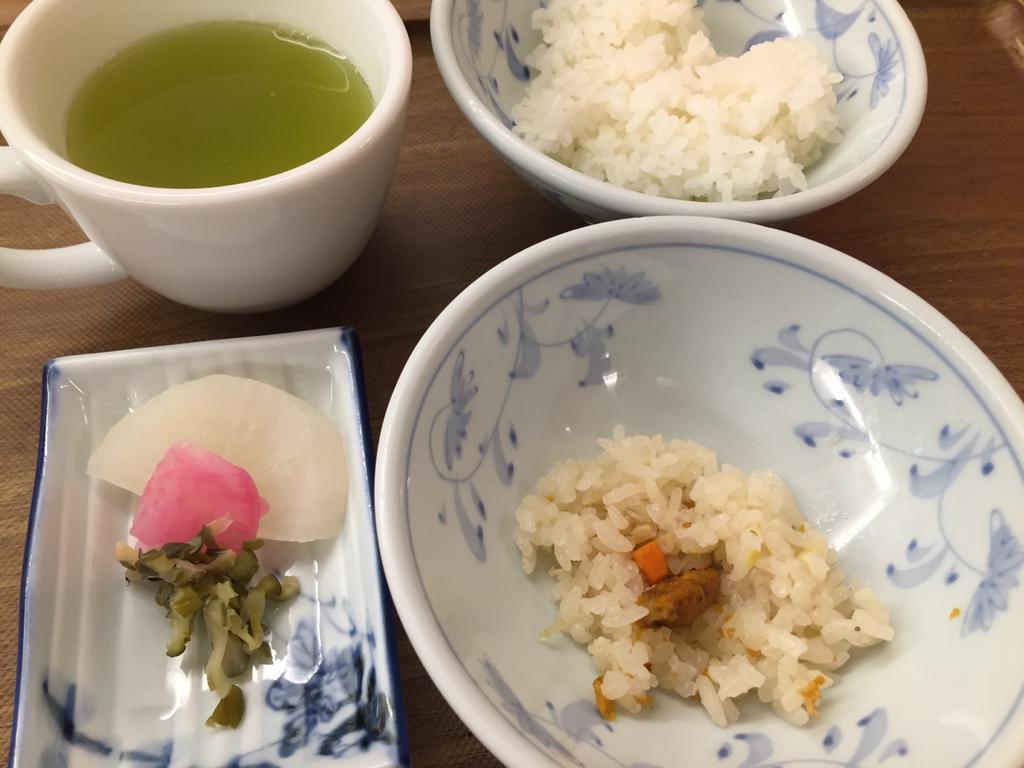 ウニ飯とか。 ウニ飯とか。