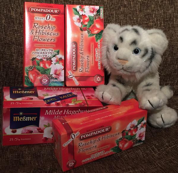 TEEKANNE POMPADOUR Rosehip & Hibiscus Flowers 10 TEA BAGS 日本緑茶センター ポンパドール ハーブティー ローズヒップ&ハイビスカス 10TB カルディコーヒーで291円x3箱 TEEKANNE POMPADOUR Rosehip & Hibiscus Flowers 10 TEA BAGS 日本緑茶センター ポンパドール ハーブティー ローズヒップ&ハイビスカス 10TB カルディコーヒーで291円x3箱
