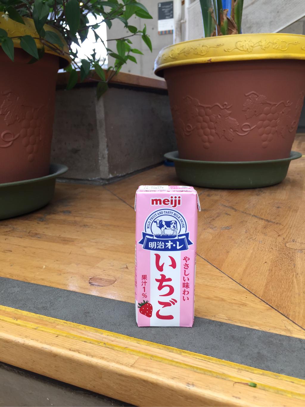 明治 オ・レ いちご 明治 オ・レ いちご