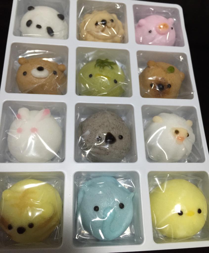 なみこしけん てづくりどうぶつえん 12個入り。12種類の動物たちがかわいい饅頭に。ぱんだ、ぶた、くま、かっぱ、たぬき、ぞう、チョコレートが入ってる。らいおん、うさぎ、こあら、ひつじ、とら、ひよこ、こしあん入り。きょうのおやつ。 なみこしけん てづくりどうぶつえん 12個入り。12種類の動物たちがかわいい饅頭に。ぱんだ、ぶた、くま、かっぱ、たぬき、ぞう、チョコレートが入ってる。らいおん、うさぎ、こあら、ひつじ、とら、ひよこ、こしあん入り。きょうのおやつ。