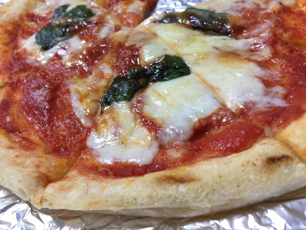 PIZZAREVO 極☆マルゲリータ ピザうまい。 PIZZAREVO 極☆マルゲリータ ピザうまい。