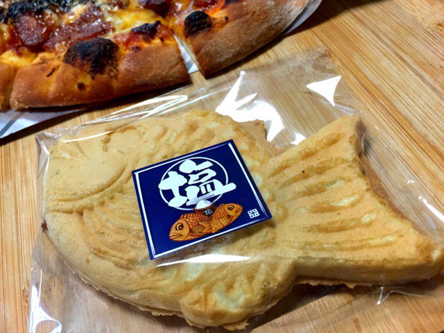粉もん専門店 文左亭 塩たいやき 粉もん専門店 文左亭 塩たいやき