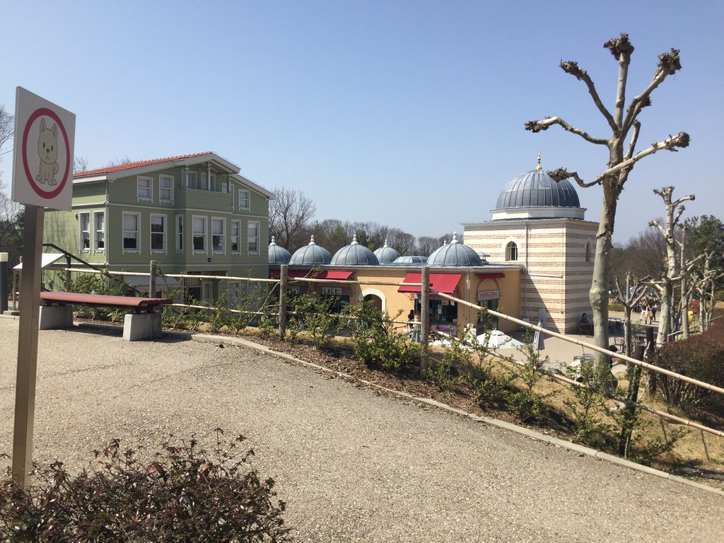 イスタンブールの家とトルコ料理屋。 (@ トルコ イスタンブールの街 in 犬山市, 愛知県) イスタンブールの家とトルコ料理屋。 (@ トルコ イスタンブールの街 in 犬山市, 愛知県)